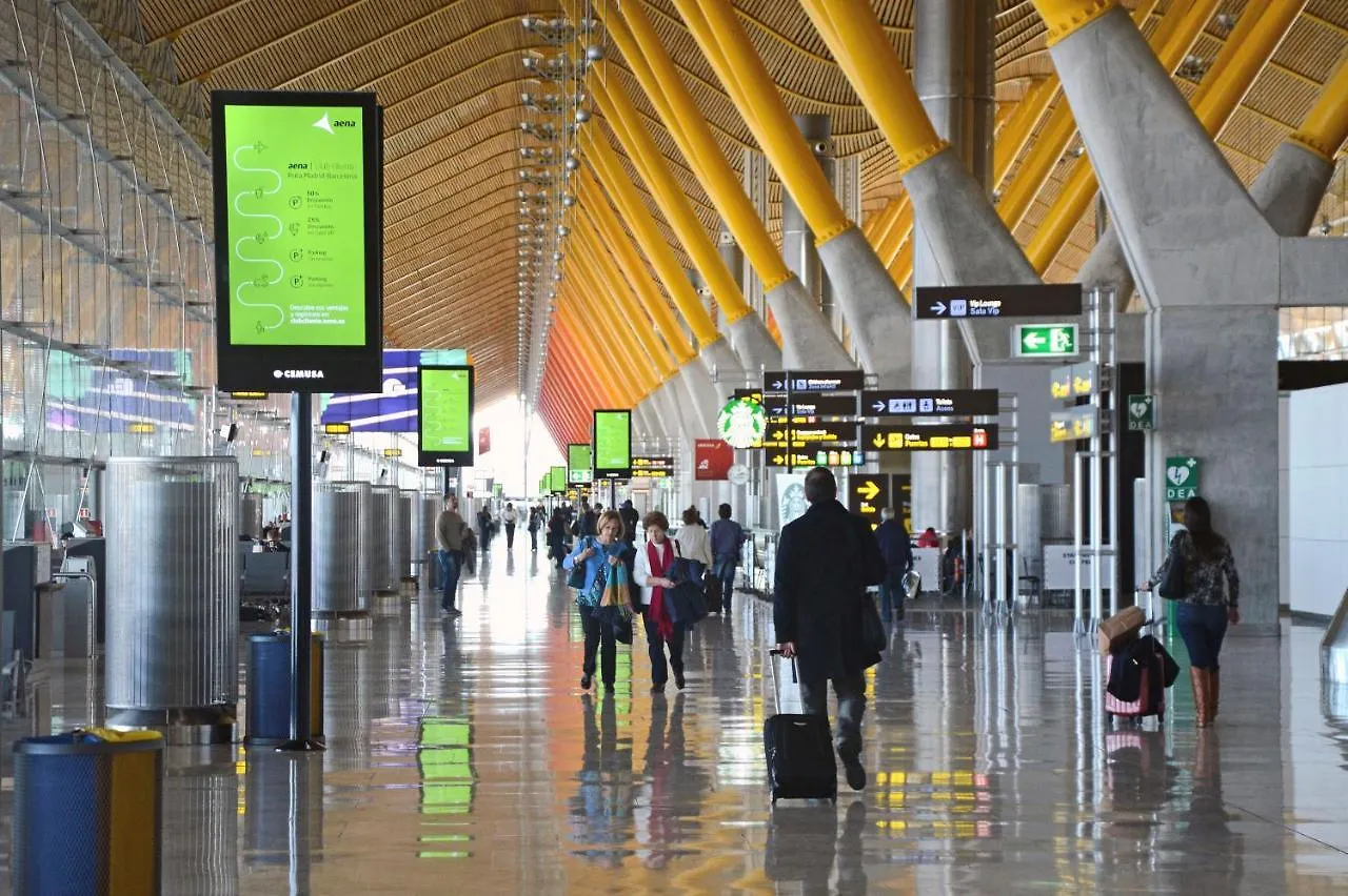 Deyanira Suite, Aeropuerto, Ifema Madrid Španělsko