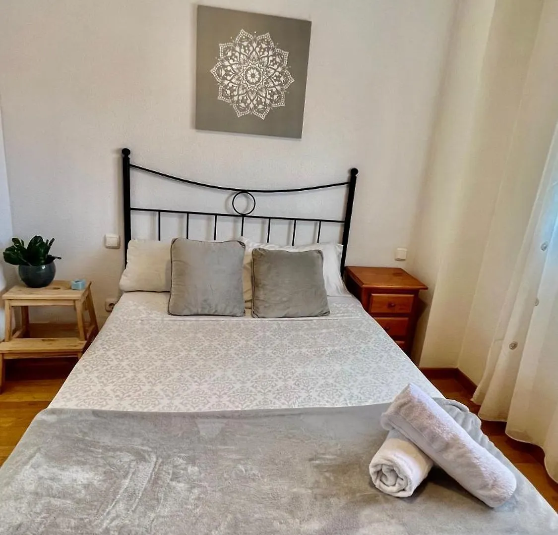 Apartment Deyanira Suite, Aeropuerto, Ifema Madrid