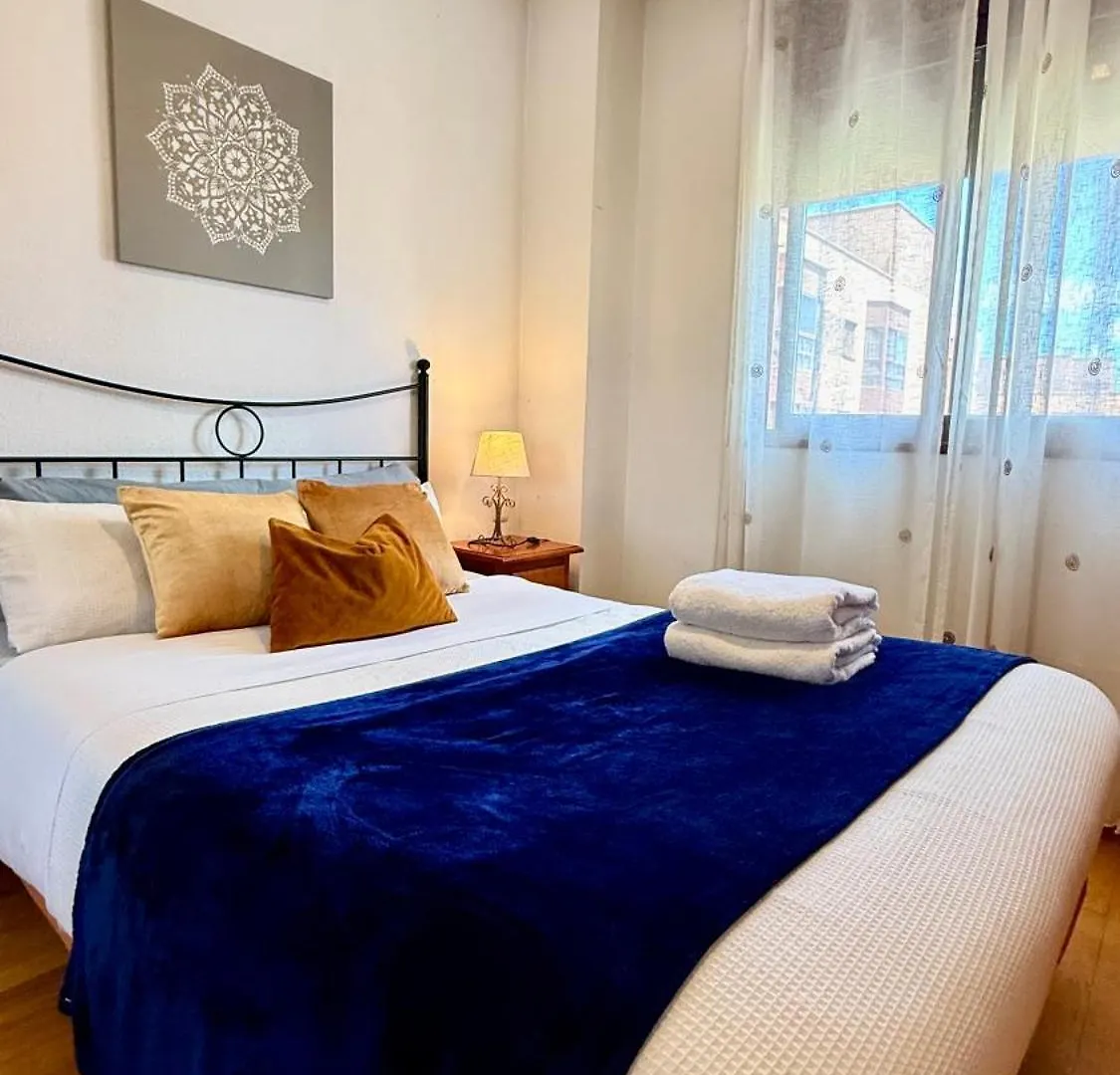Apartment Deyanira Suite, Aeropuerto, Ifema Madrid