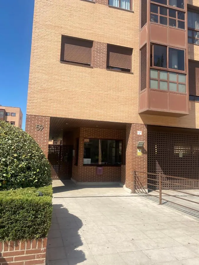 Apartment Deyanira Suite, Aeropuerto, Ifema Madrid Spain