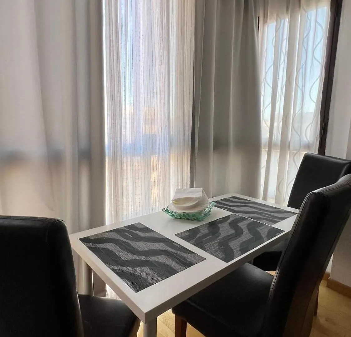 Deyanira Suite, Aeropuerto, Ifema Madrid