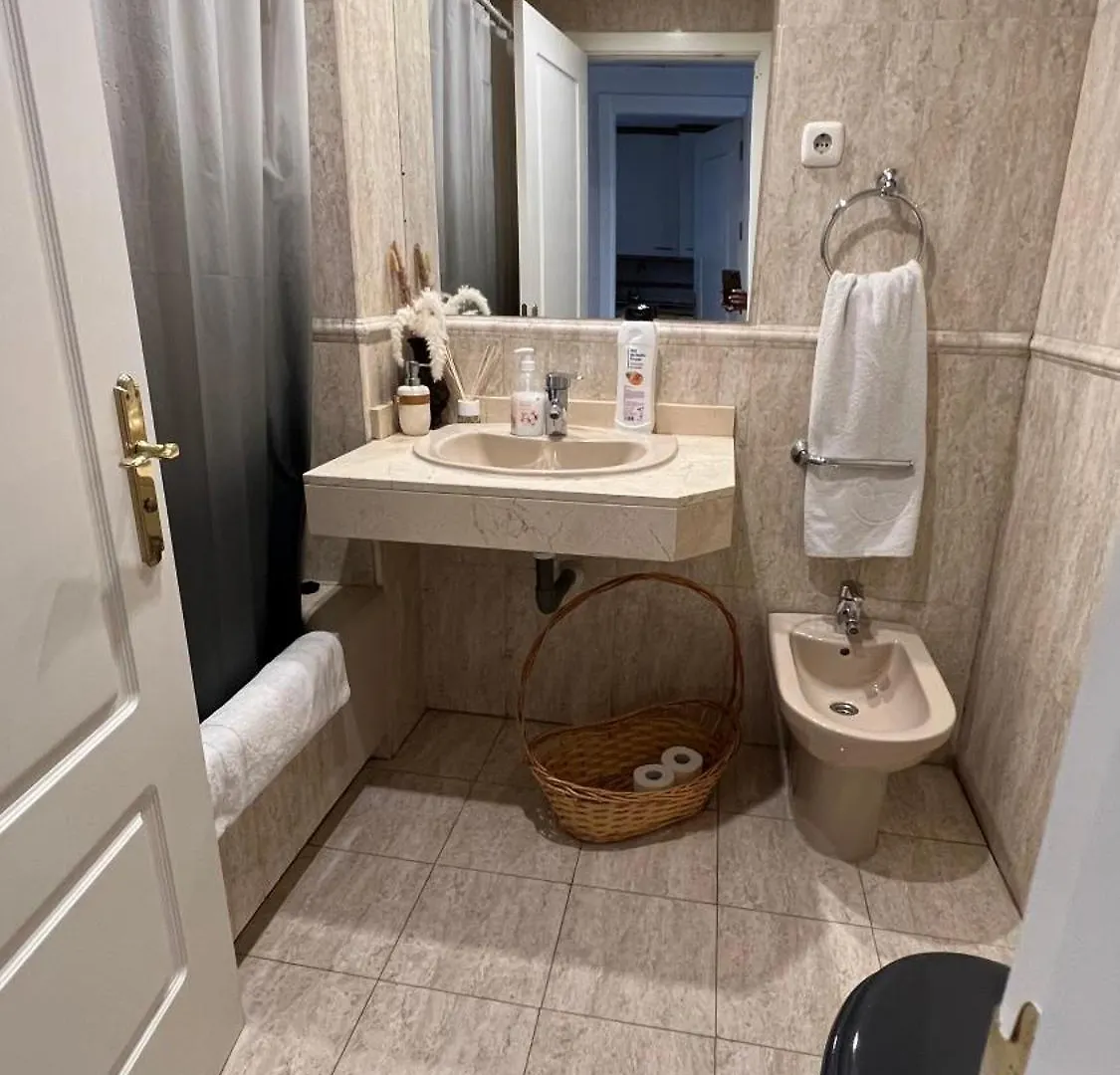 Deyanira Suite, Aeropuerto, Ifema Madrid 0*,  Spain