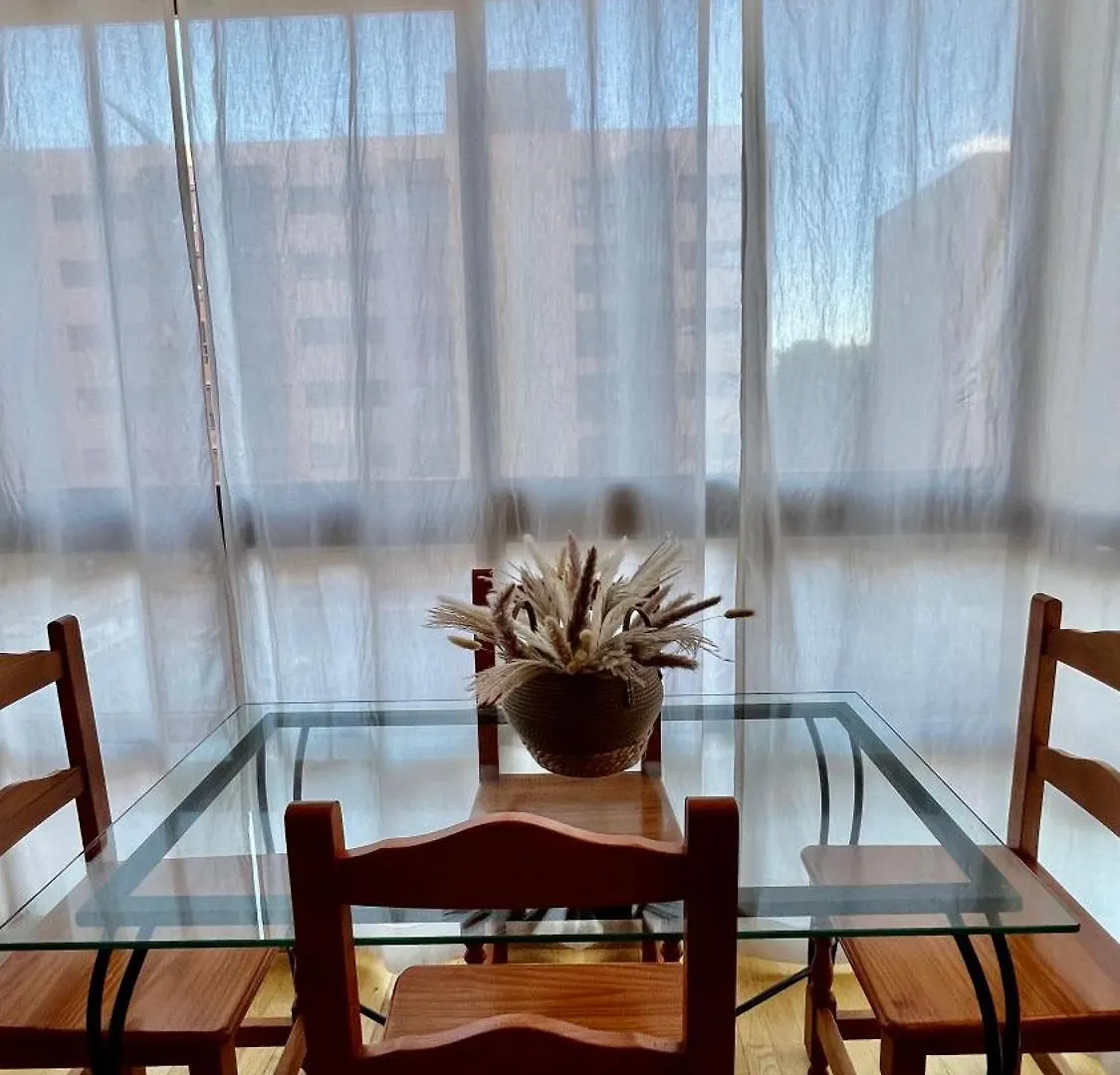 Deyanira Suite, Aeropuerto, Ifema Madrid 0*,